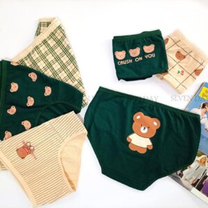 شورت عروسکی نخ پنبه تم تدی سبز و کرم مارک سون دی (جین ۱۲تایی)