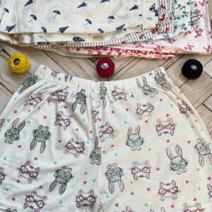 شورت پادار تمام چاپ زمینه سفید مارک لادن (جین ۱۲تایی)