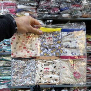 شورت نخی زنانه تمام چاپ ۶ طرح مارک تیشین یا نهال سابق ( جین ۱۲ تایی )